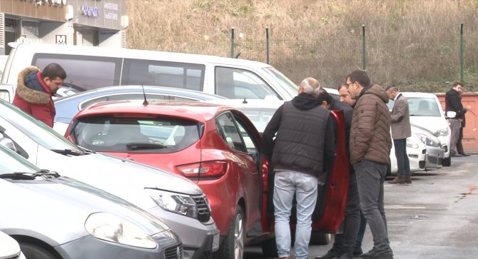 İ̇kinci El Araçta Yıl Sonu Hareketliliği; “Telefonlar Susmuyor”