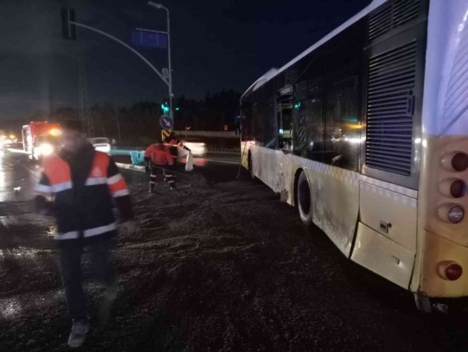 Arnavutköy’de Ters Şeritten Yola Giren İ̇ett Otobüsü Kazaya Neden Oldu: 14 Yaralı