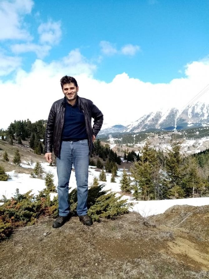 Artvin’de Kayıp Kamyonet Sürücüsünün Cesedi Kaza Yerinden 2 Kilometre Uzakta Bulundu