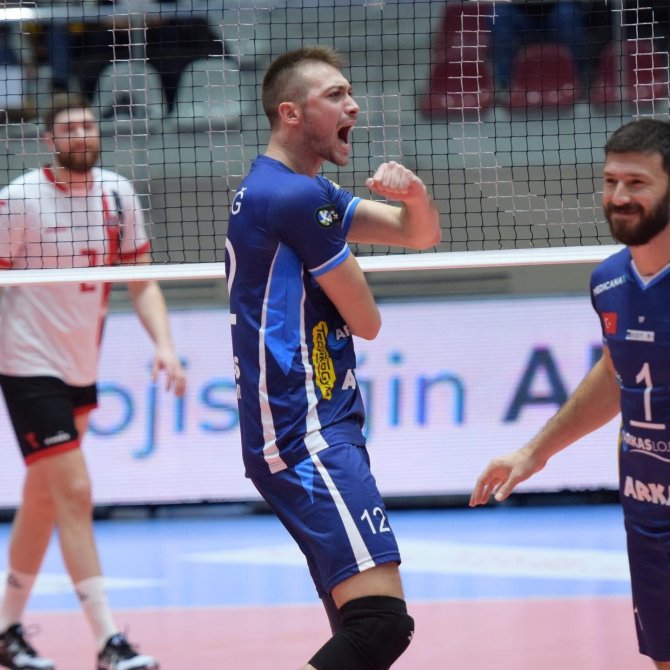 Arkas Spor, Seriye Bağladı