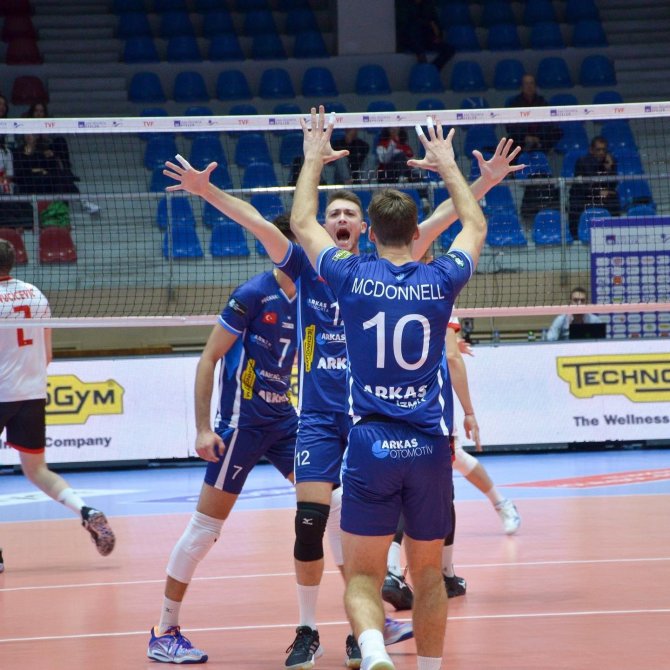 Arkas Spor, Seriye Bağladı