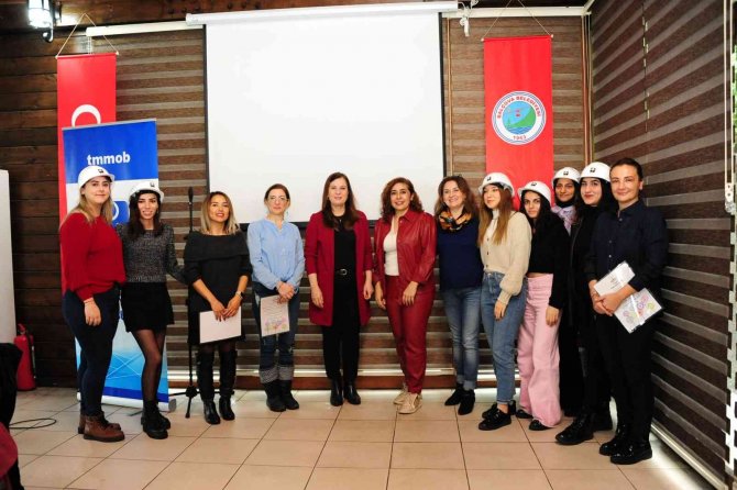 Beyaz Baretli Kadınlar Projesi 4. Yılına Girdi