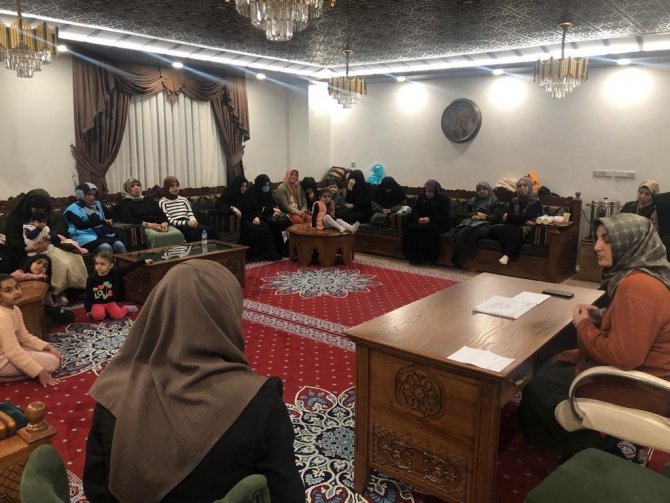 "Aileyi Ayakta Tutan Dini Değerler" Seminerleri Başladı
