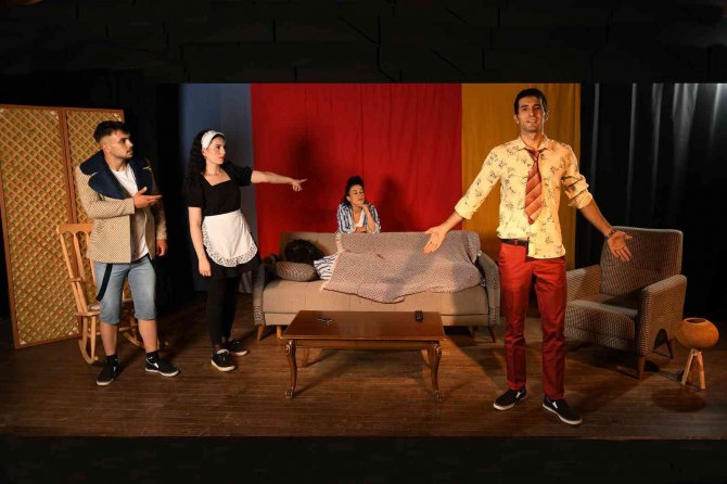 "Beni Kim Öldürdü" İzleyiciyle Buluştu