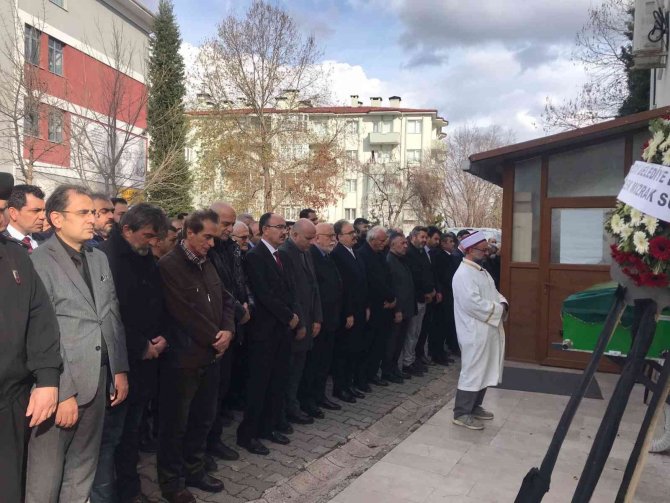 Bilecik İ̇l Özel İ̇daresi Genel Sekreteri Seda Bayrakçı’nın Acı Günü