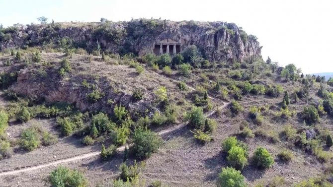 Boyabat Bazalt Kayalıkları Turizme Kazandırılacak