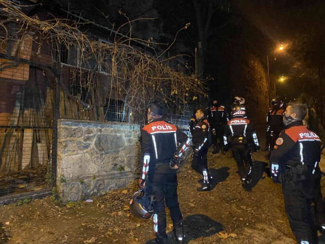 Bursa’da Yunus Timlerinden Nefes Kesen Operasyon