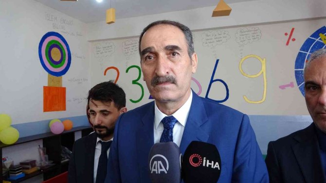 Muş’ta Öğrenciler İçin "Matematik Atölyesi" Açıldı