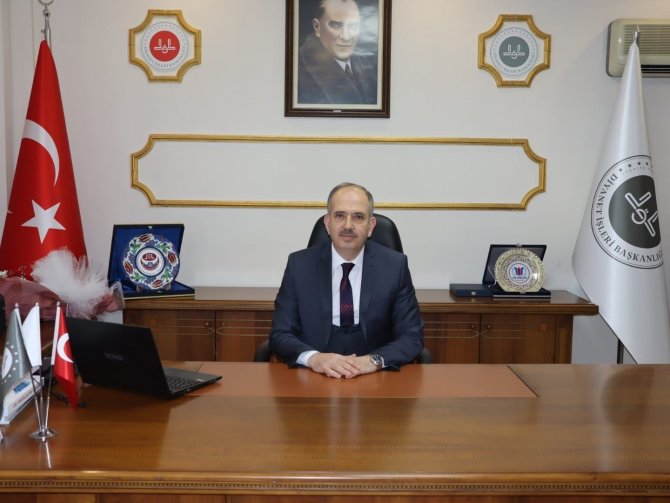 Manisa İ̇l Müftüsü Güller Görevine Başladı