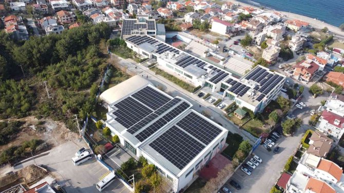 Ted İ̇zmir Koleji, Güneş Enerjisi Santraliyle Kendi Elektriğini Üretecek