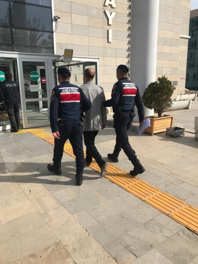 Elazığ’da 61 Yıl 7 Ay Cezası Olan 12 Zanlı Jasat Tarafından Yakalandı
