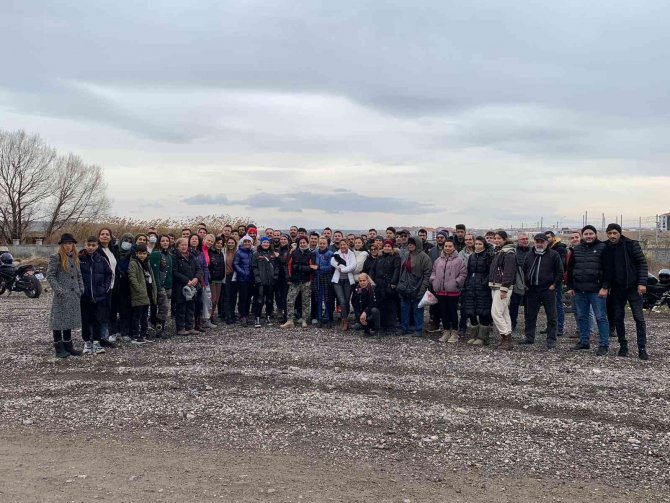 İ̇nsanları Merhamete Davet Ettiler