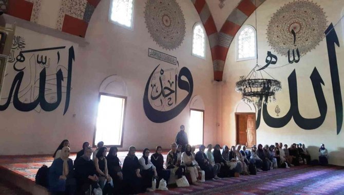 Kartepe’de Kültür Gezilerine 5 Bin 40 Kişi Katıldı