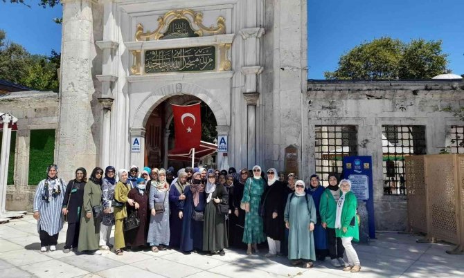 Kartepe’de Kültür Gezilerine 5 Bin 40 Kişi Katıldı