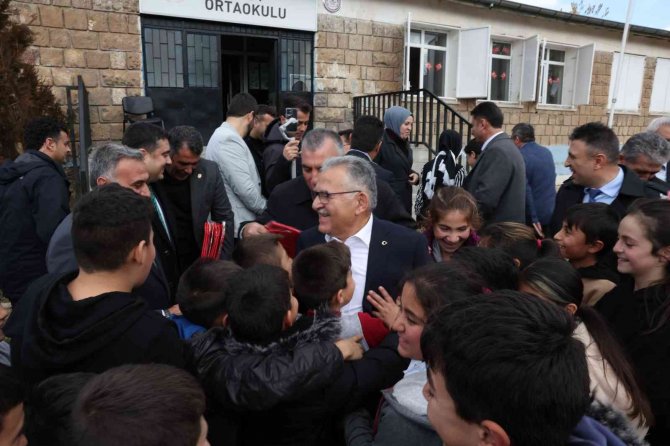 Büyükşehir’den Develi’ye 35 Kilometrelik Modern Ve Konforlu Yol