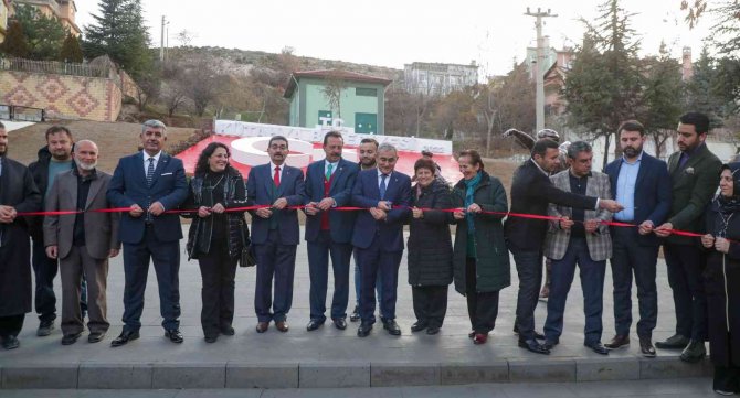 Kütahya’da Zeybekler Parkı Açıldı