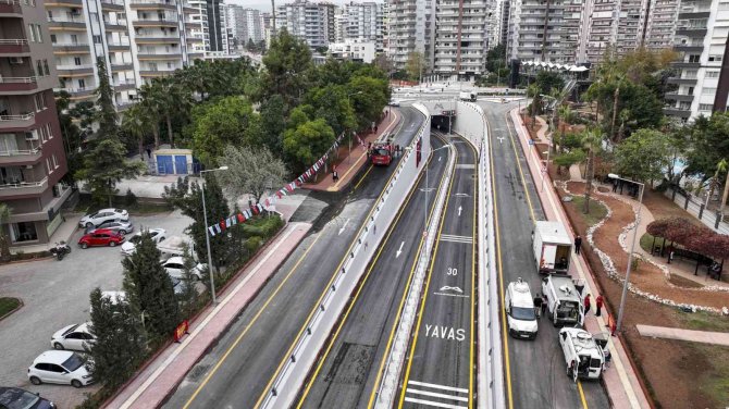 Mersin’de Dikenli Yol Alt Geçidi Açıldı