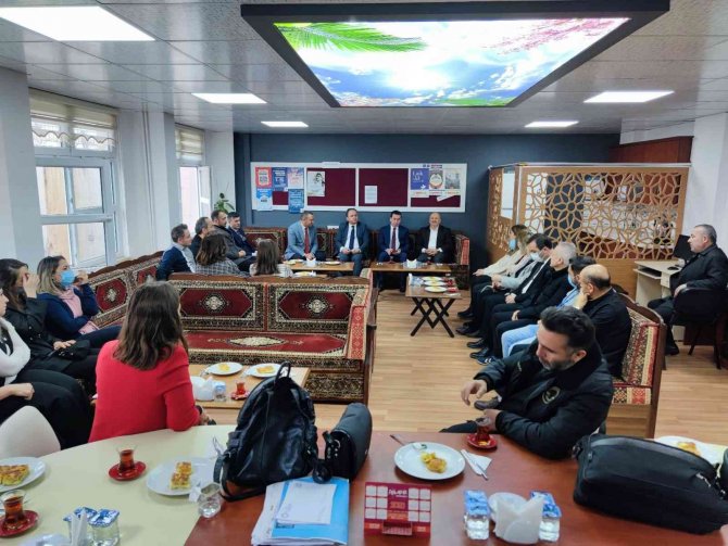 Tavlı: “Ünye Limanı’ndaki Çalışmalar, Bölgemiz Turizmine Ciddi Katkı Sağlayacak