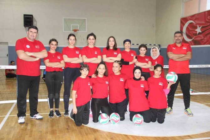 Oturarak Voleybol Kadın A Milli Takımı, Karaman Kampını Tamamladı