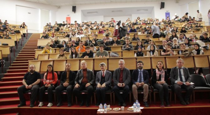 Rektör Uysal, ”Girişimcilik Ruhunu Yaygınlaştırmak Zorundayız”