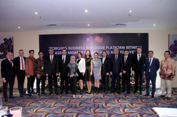 Türkiye Ve Asean Arasında Ekonomi Köprüsü