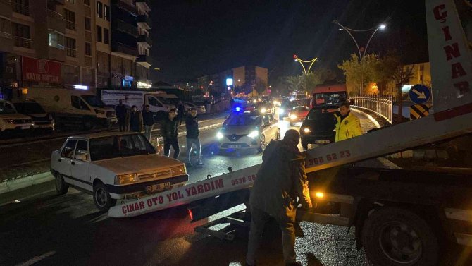 Tunceli’de Trafik Kazası: 4 Yaralı