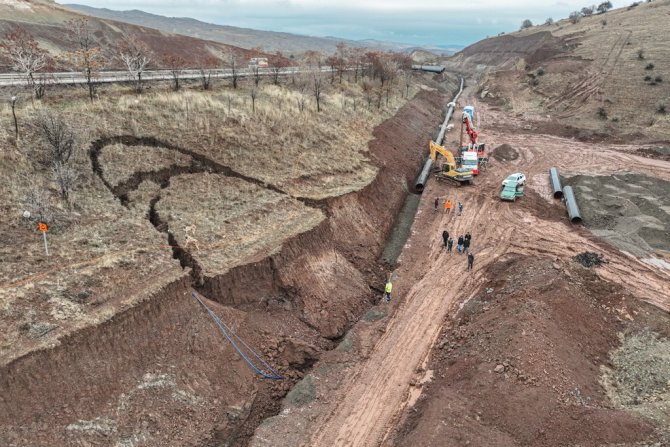 Ekipler Zamanla Yarışıyor, Bu Proje Sayesinde Kentin Su Sorunu Çözülecek