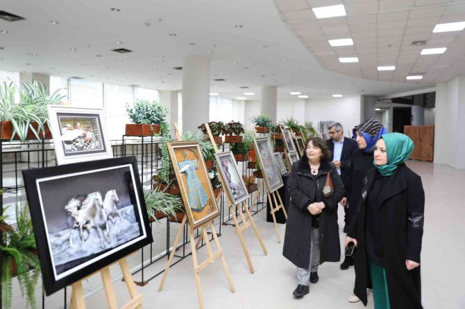 Pursaklar’da El Emeği Göz Nuru Ürünler Görücüye Çıktı