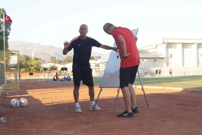 Kuyucakspor İkinci Devrede De Coşkulu Oynayacak