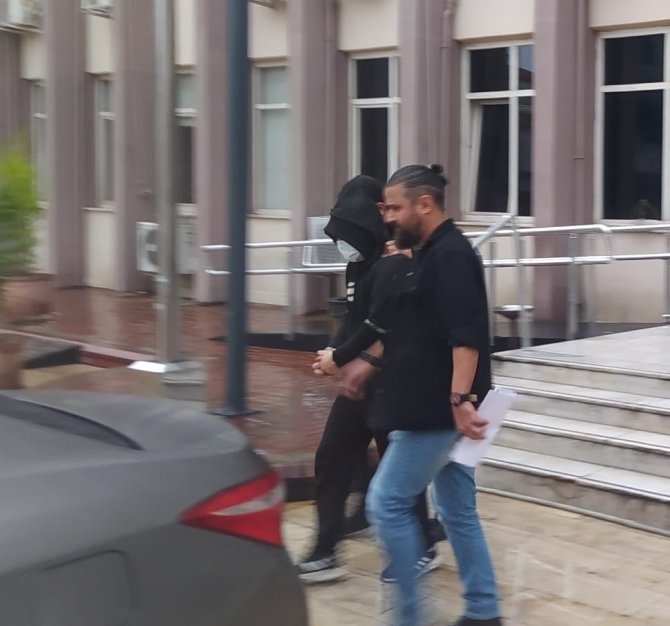 Uzun Süredir Peşinde Olunan Uyuşturucu Taciri İkametinde Yakalandı