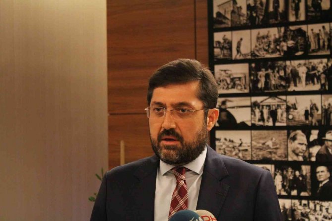 Rüşvet Soruşturmasında Aranan Eski Beşiktaş Belediye Başkanı Hazinedar Yakalandı