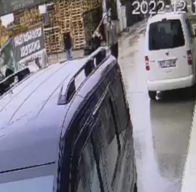Bursa’da Park Kavgasında Silahlar Konuştu: 2 Yaralı