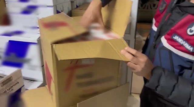 Bursa’da 1 Milyon Liralık Kaçak Tütün Operasyonu