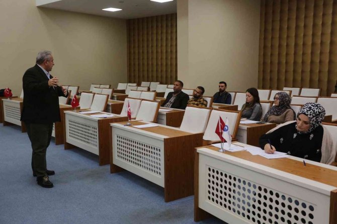 Başkan Sandıkçı: “Roman Kardeşlerimize Yönelik Örnek Projeleri Hayata Geçirdik”