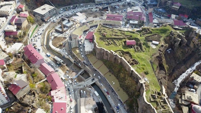 Bitlis’te Tarihi Köprülerin Restorasyonu Tamamlandı