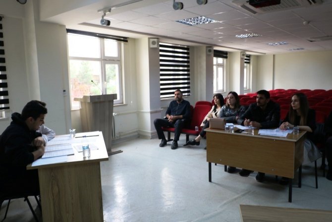 Cizre’de Liseler Arası Münazara Yarışması Başladı