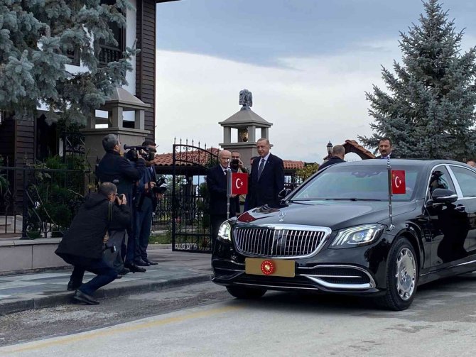 Cumhurbaşkanı Recep Tayyip Erdoğan’ın Milliyetçi Hareket Partisi (Mhp) Genel Başkanı Devlet Bahçeli İle Görüşmesi Başladı.