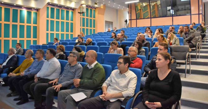 Denizli Osb’de ‘Eyt Ve İ̇şletmelerde İ̇şgücü Planlaması’ Anlatıldı