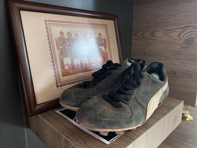 Isparta 32 Spor’un Efsanesinin Kramponları Bağışlandı