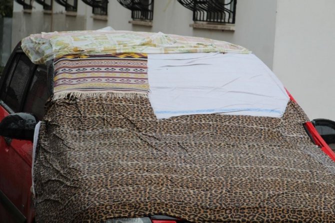 Erzincan’da Kırağı Ve Buzlanmaya Karşı Battaniye Önlemi