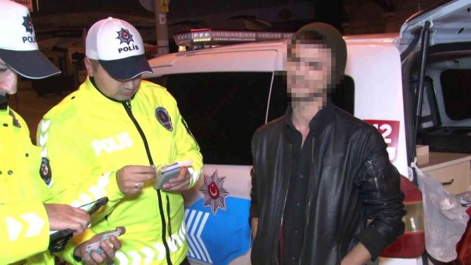 Kadıköy’de Denetime Takılan Şahıstan Gazetecilere Şaşırtan Tepki: “Sansürleyebilirseniz İyi Olur”