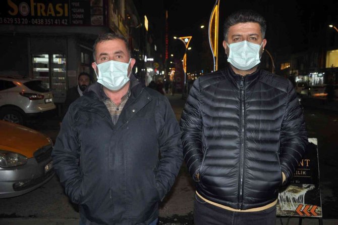 Yüksekovalılar Maskeyi Koronadan Değil, Kömür Dumanından Dolayı Takıyor