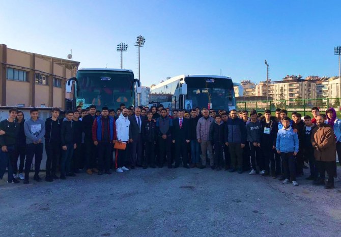 Efeler Gençlik Kampı, 1 Yılda 4 Bin Genci Ağırladı