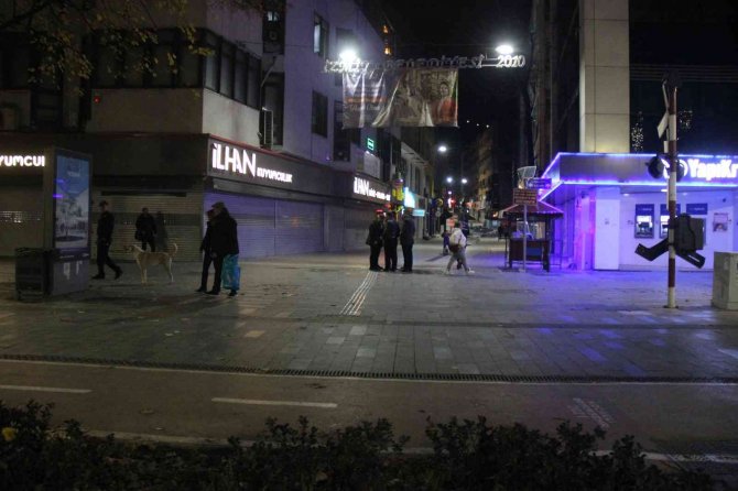 Vakıf İ̇ş Hanı Ve İ̇zmit Belediyesi’nin Yol Polemiği