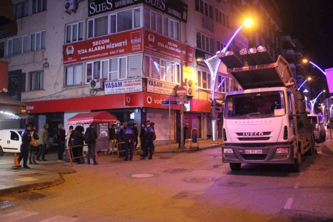 Vakıf İ̇ş Hanı Ve İ̇zmit Belediyesi’nin Yol Polemiği