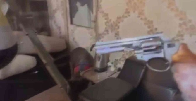 Cephane Gibi İş Yerine Jandarmadan Operasyon