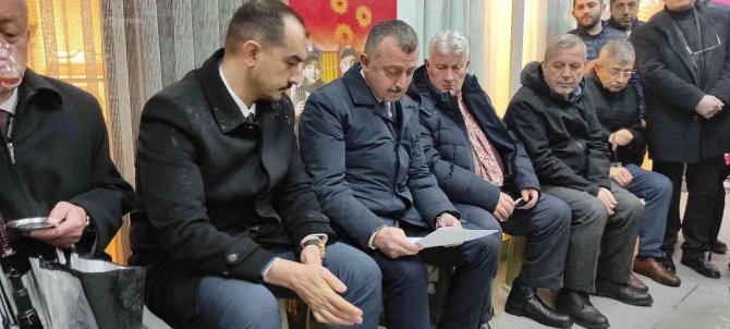 Vakıf İ̇ş Hanının Yol Problemini, Büyükakın Çözdü
