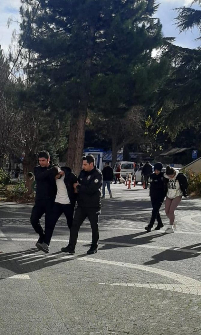 Konya’da Uyuşturucu Operasyonu: 2 Tutuklama