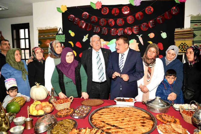 Başkan Gürkan: “Çocuklarımızı Yerli Malı Hakkında Bilinçlendirmeliyiz”