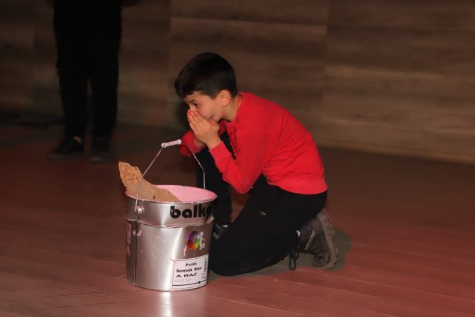 Alaşehir’de İ̇nsan Hakları Ve Demokrasi Haftası Kutlandı